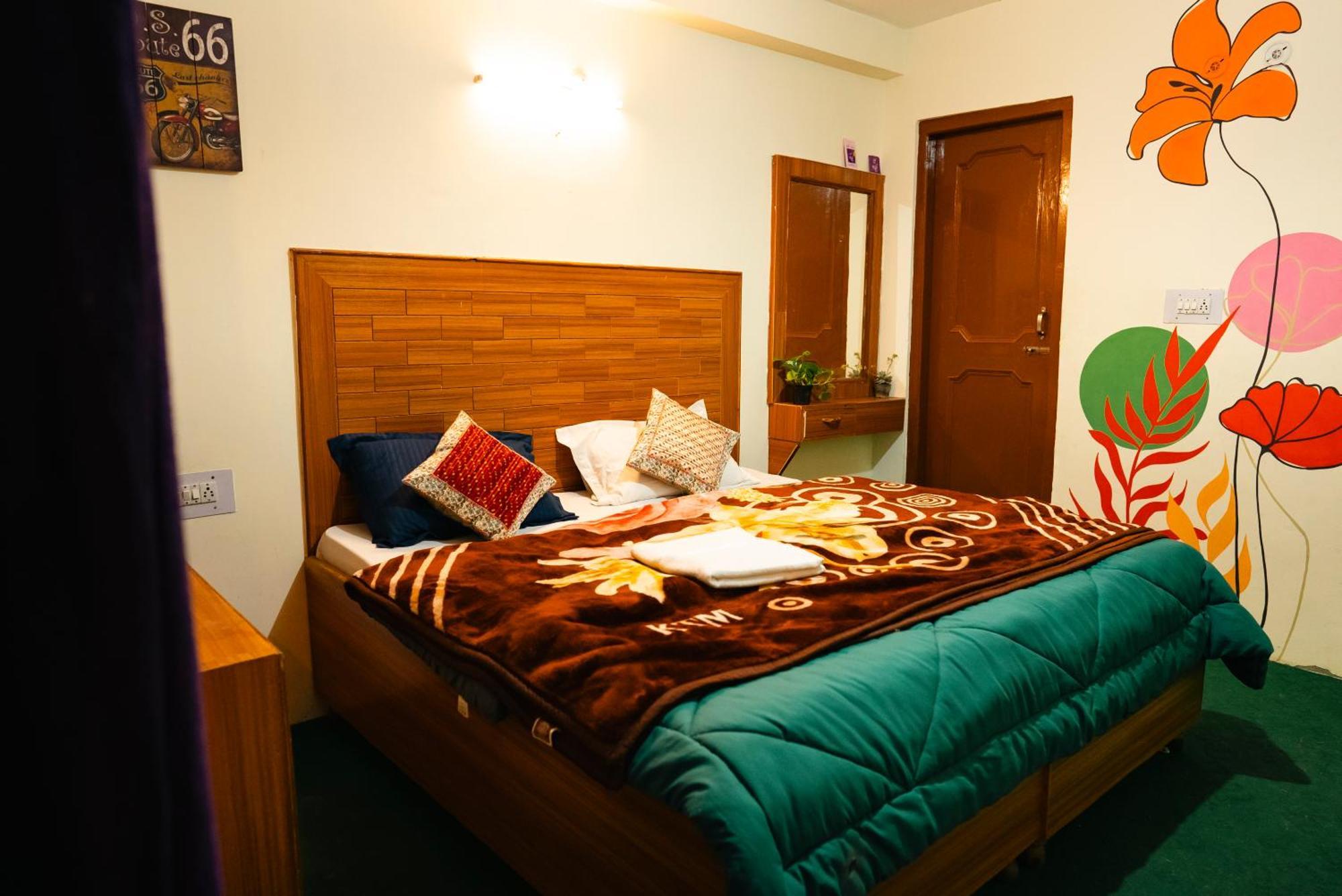 Hostel 360 Degree, Riverside Stay, Old Manali Manāli Exterior foto